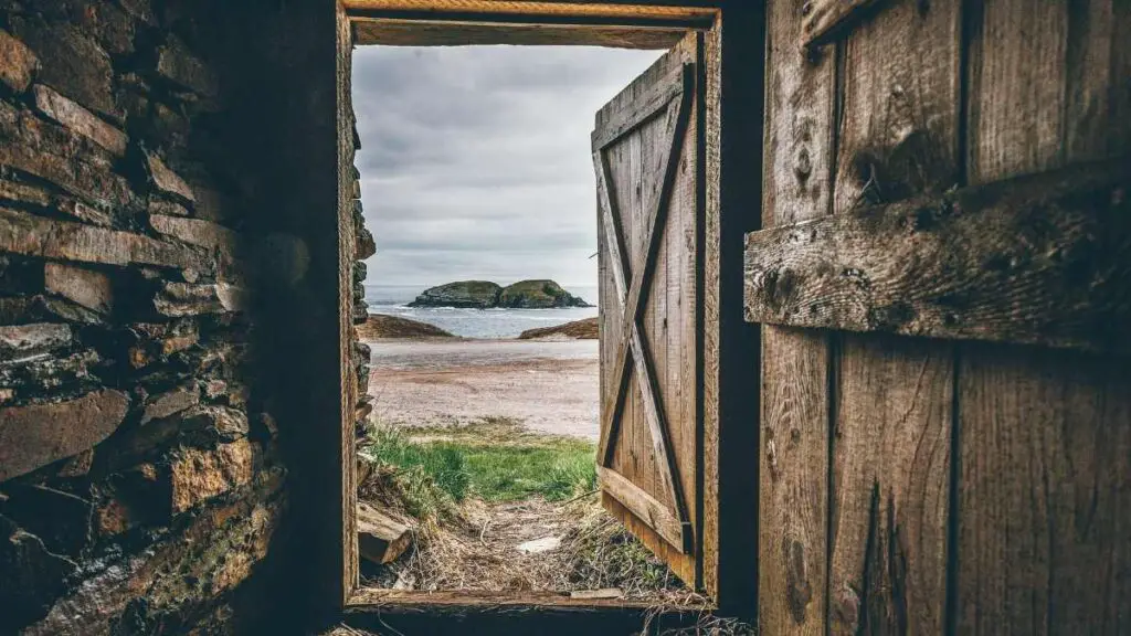 open door